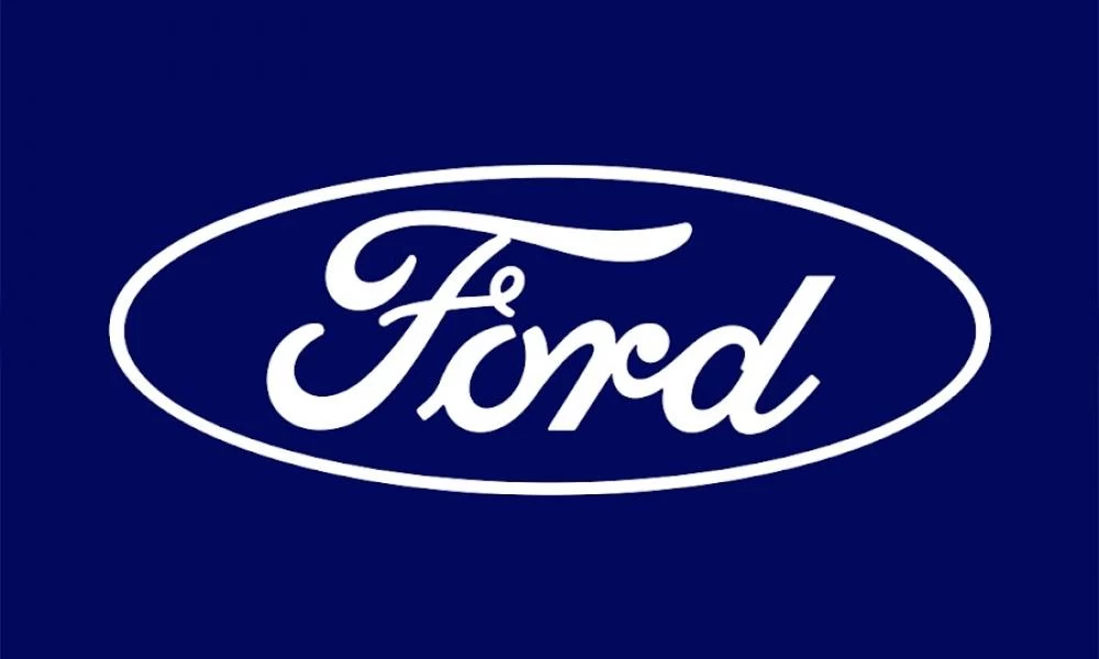 Ford: Τελεσίγραφο για τον εμβολιασμό σε 32.000 εργαζομένους